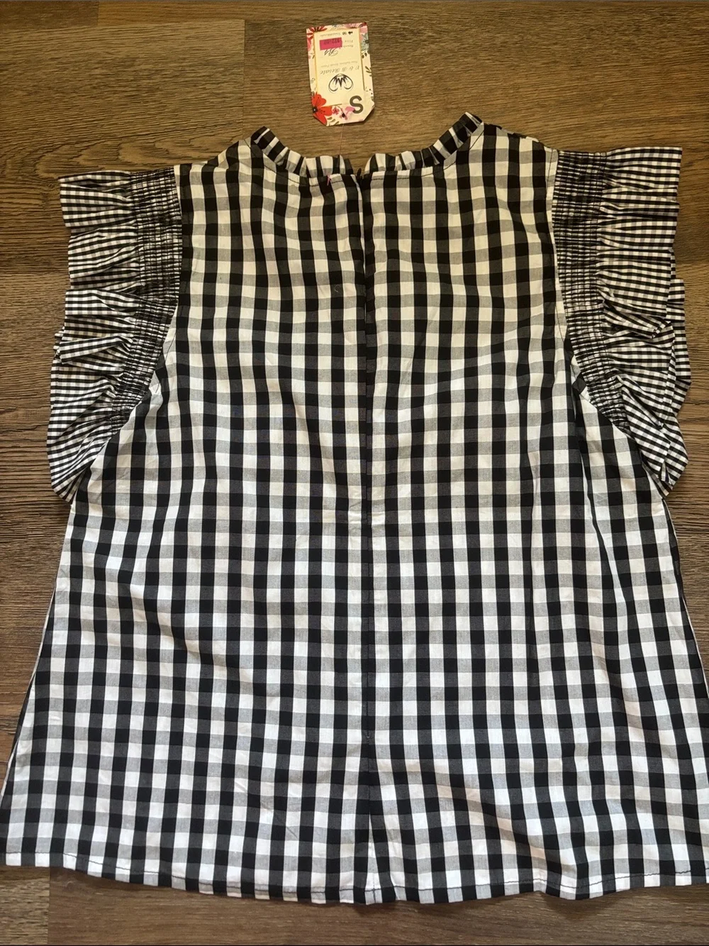 Source Unknown Black and White Gingham Ruffle Sleeve Blouse - Picture 4 of 5